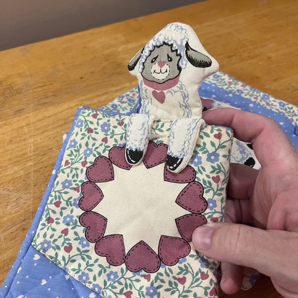 Vtg Superba Sheep Applique Oven Mitt Potholder Set Blue Heart Floral Country 90s